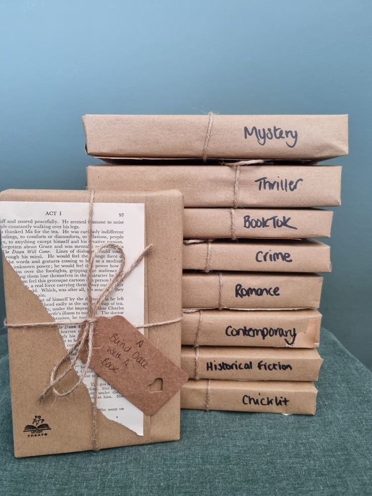 Book Sets: Chapter II (2 Books + DIY Bookmarks)